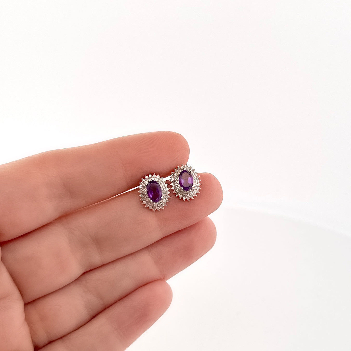 Aretes de ORO con Amatista y Diamantes $380 dlls