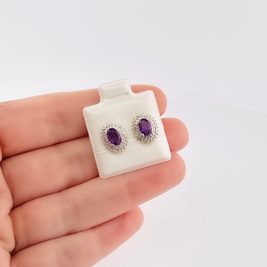 Aretes de ORO con Amatista y Diamantes $380 dlls