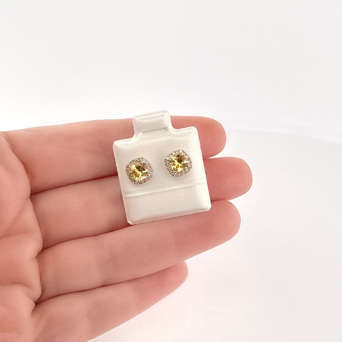 Aretes de ORO con Citrina y Diamantes $380 dlls
