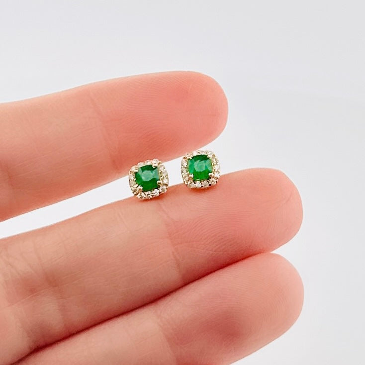 Aretes de ORO con Esmeralda y Diamantes $450 dlls