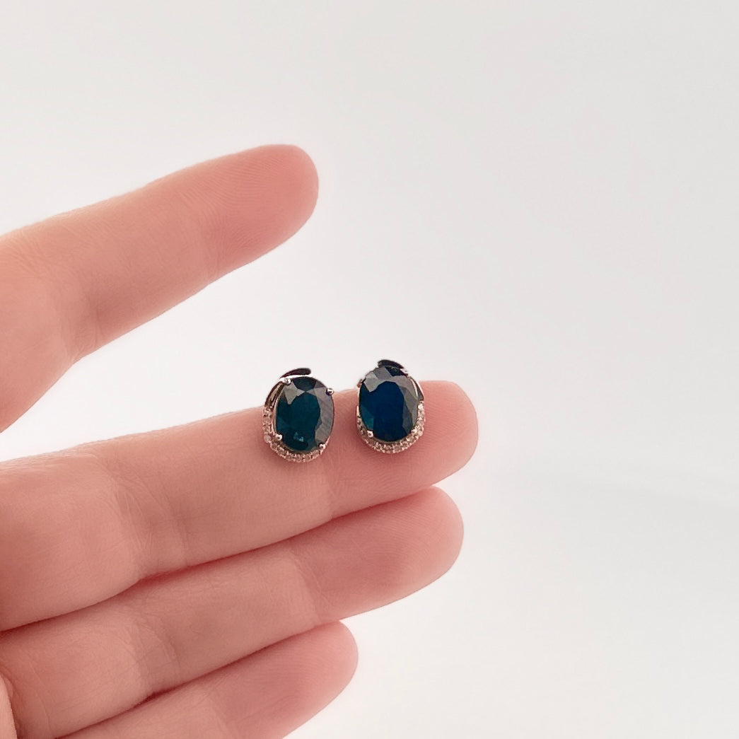 Aretes de ORO de ZAFIRO con Diamantes $490 dlls