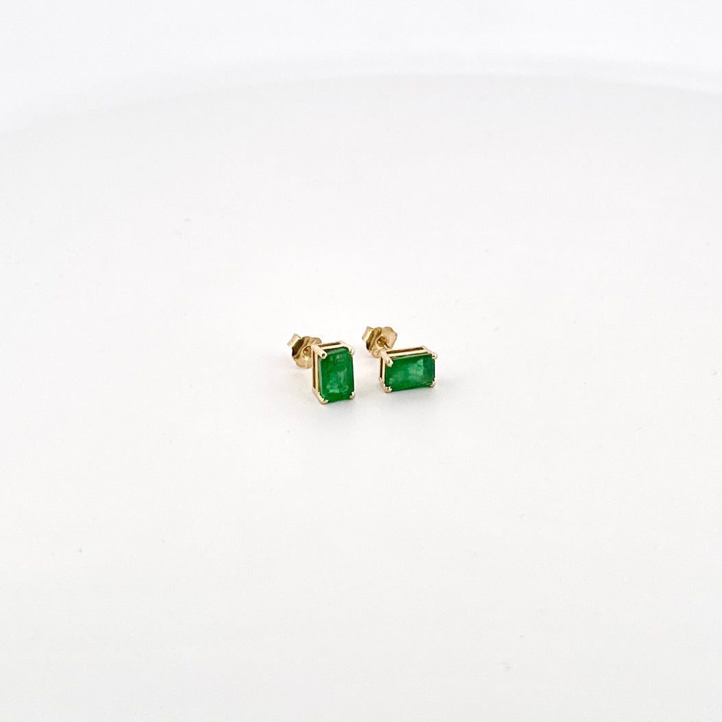 Aretes de ORO de ESMERALDA corte esmeralda