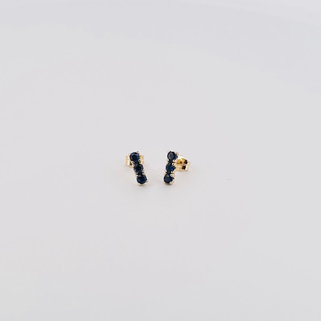 Aretes de ORO de Zafiros de Barrita $240 dlls