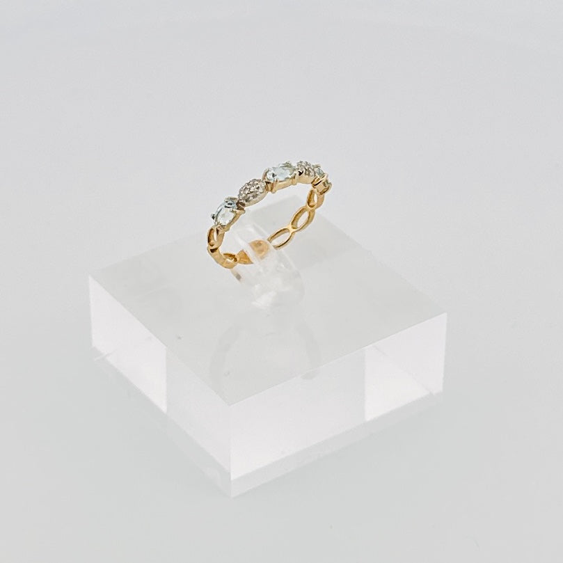 Anillo de ORO con Acuamarinas y Diamantes