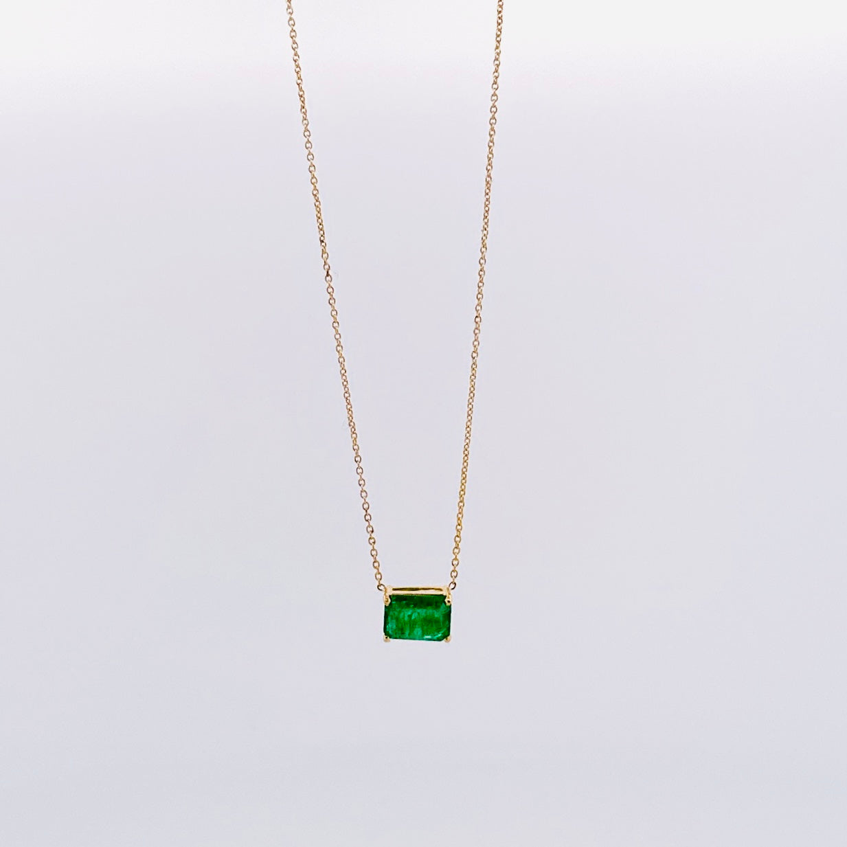 Cadenita de ORO con Esmeralda