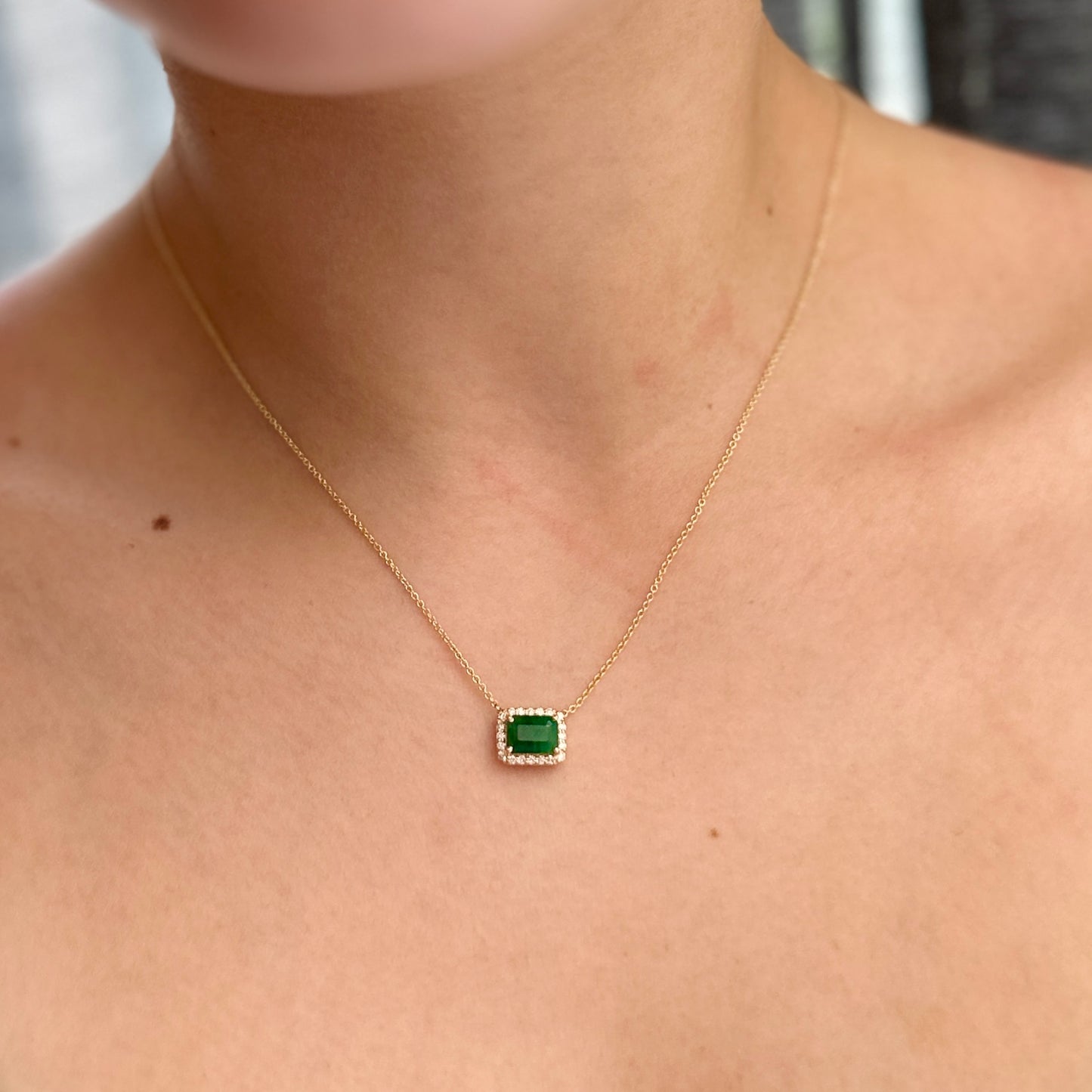 Cadenita de ORO con Esmeralda y Diamantes