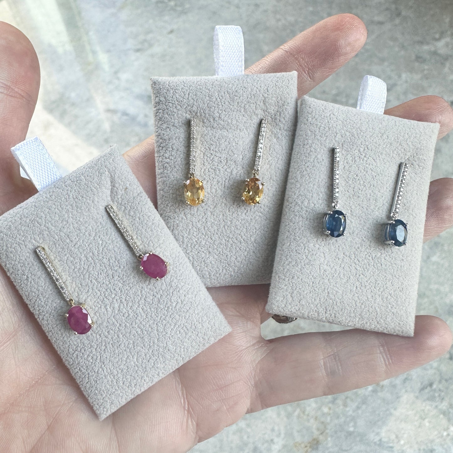 Aretes de ORO con Rubies / Citrinas / Zafiros y Diamantitos $420 dlls