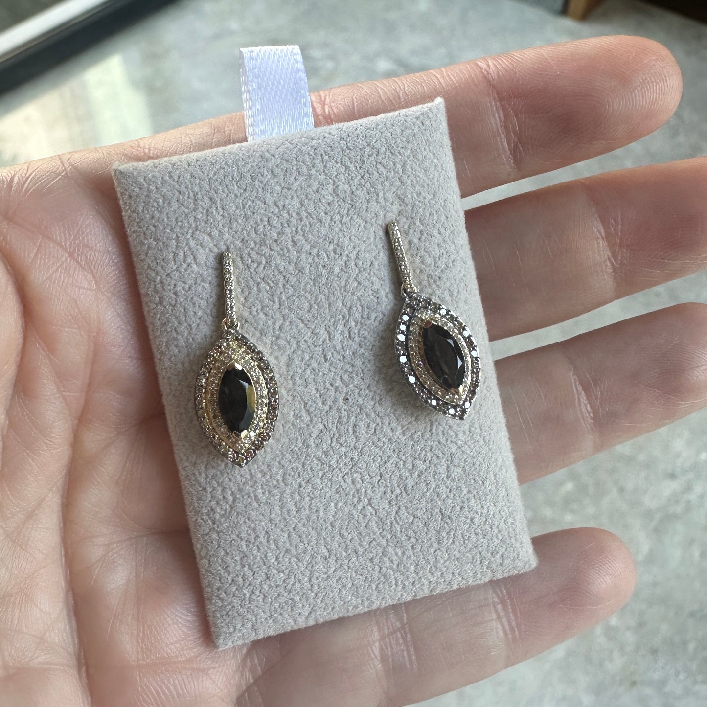 Aretes de ORO con Cuarzo Ahumado y Diamantes $450 dlls
