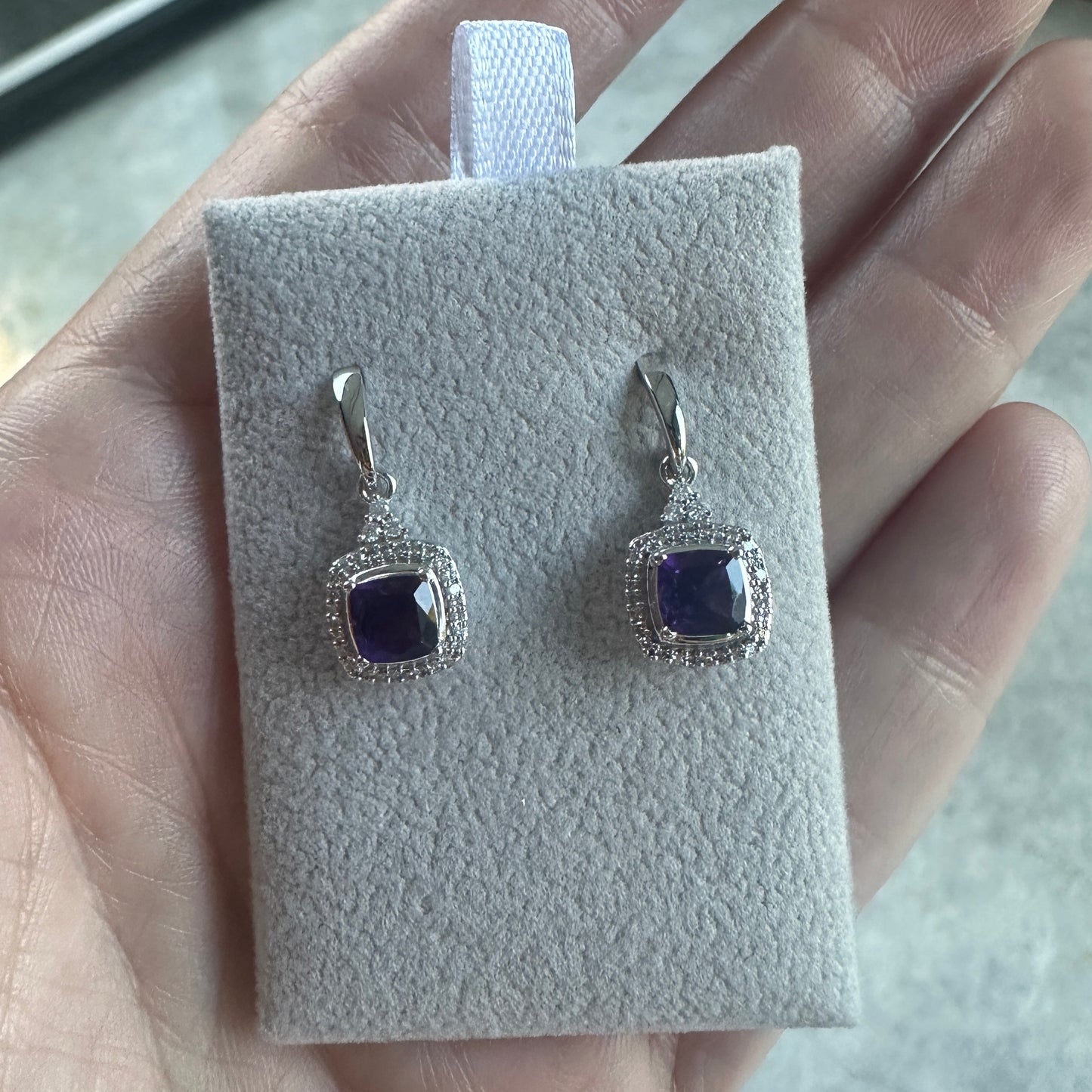 Aretes de ORO con Amatista y Diamantes $420 dlls