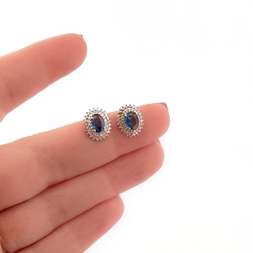 Aretes de ORO con Zafiro y Diamantes $380 dlls