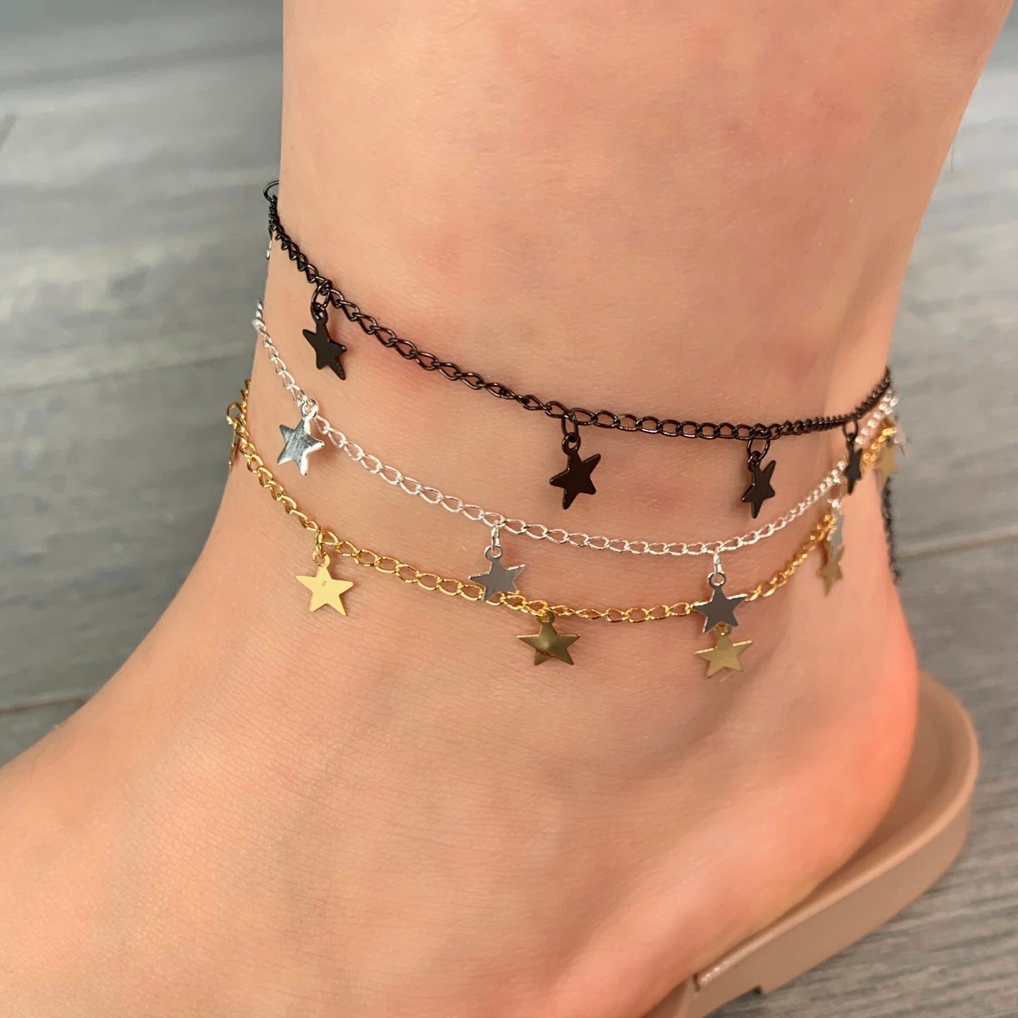 Tobillera con ESTRELLITAS