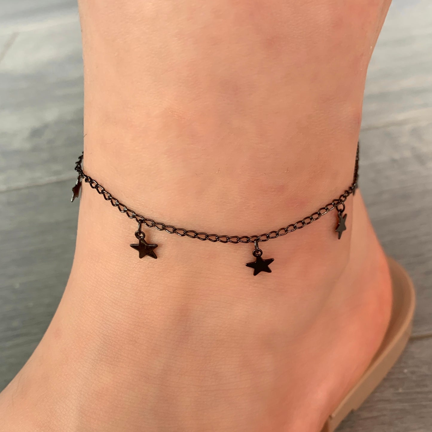 Tobillera con ESTRELLITAS
