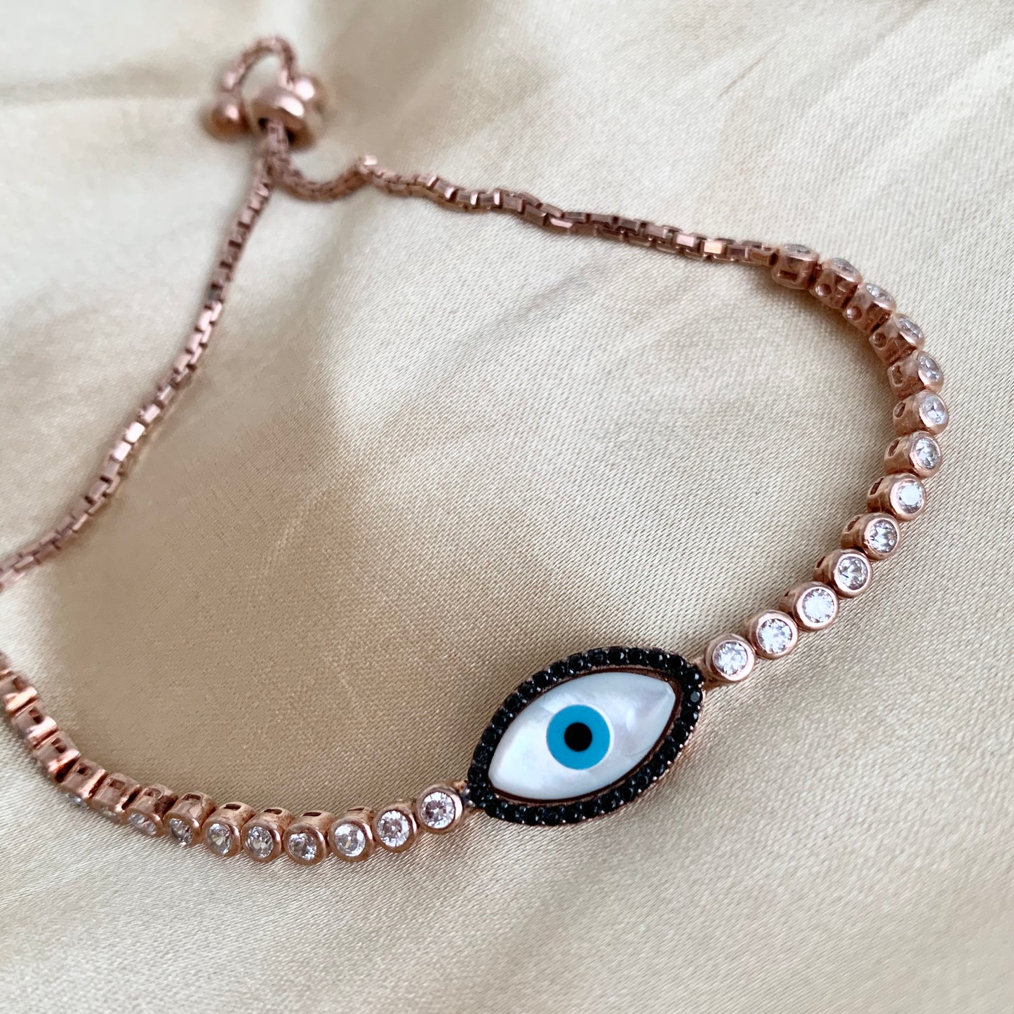 Pulsera ajustable de plata con OJO HORIZONTAL