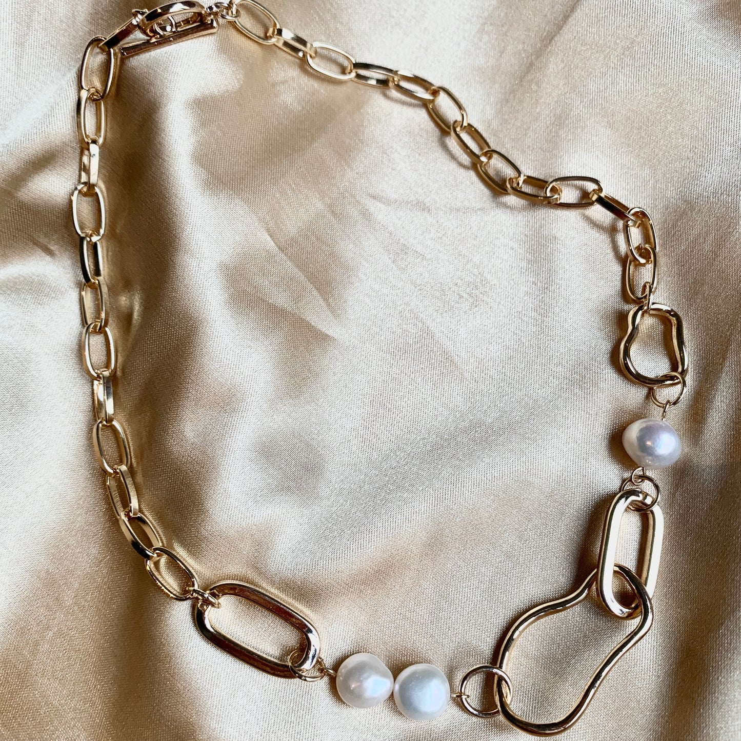 Collar con ESLABONES y PERLAS