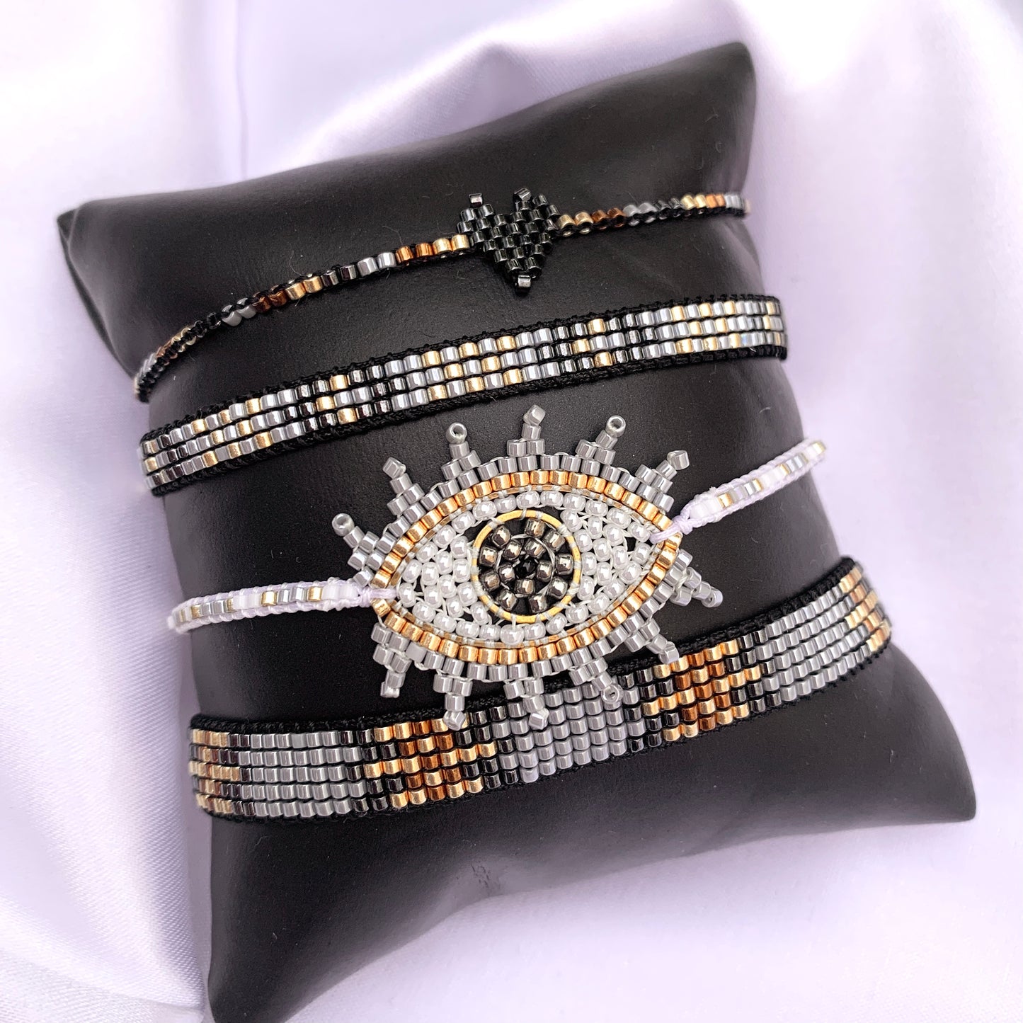 SILVER/EYE bracelet set