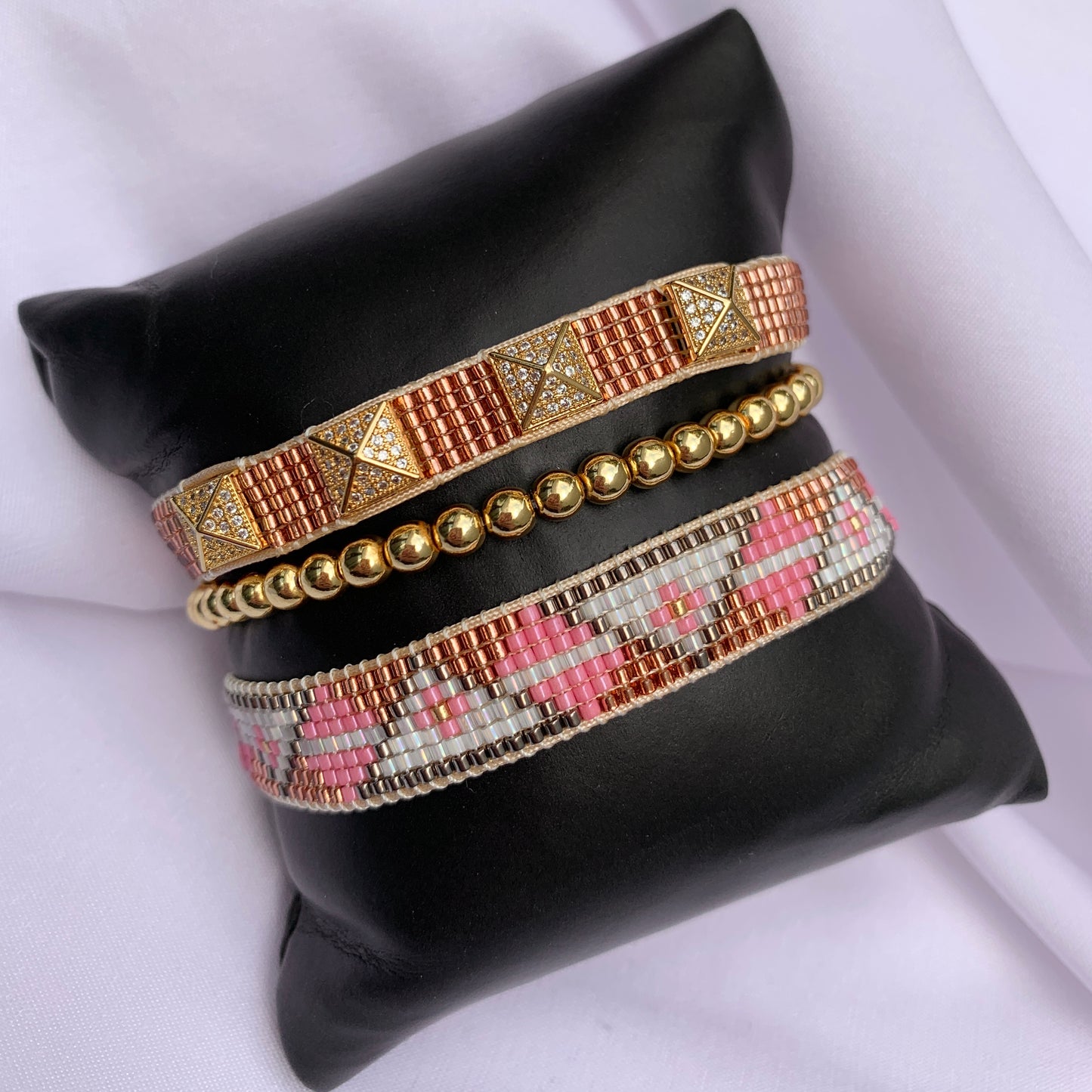 SALMON/GOLD bracelet set