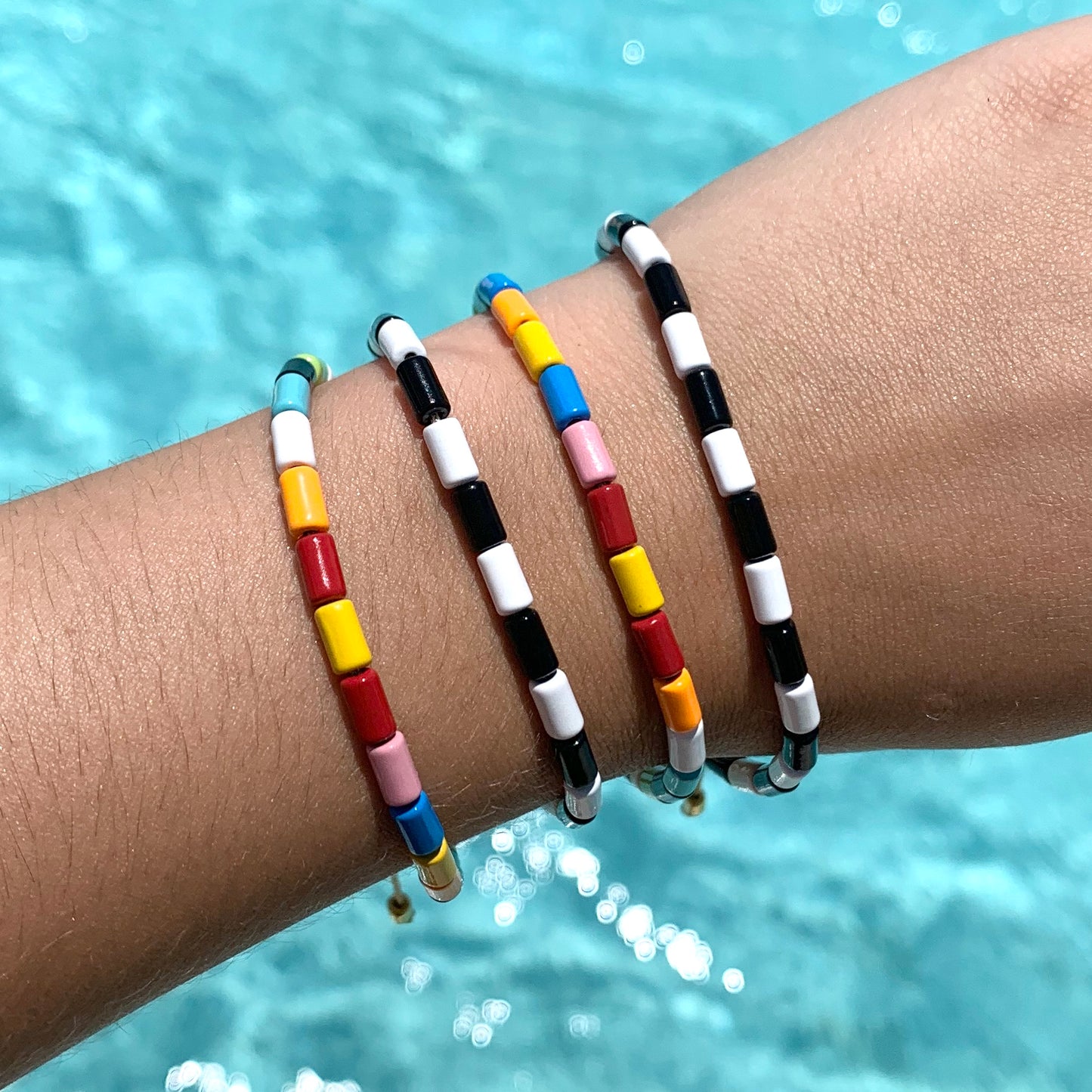 Pulseras ajustables