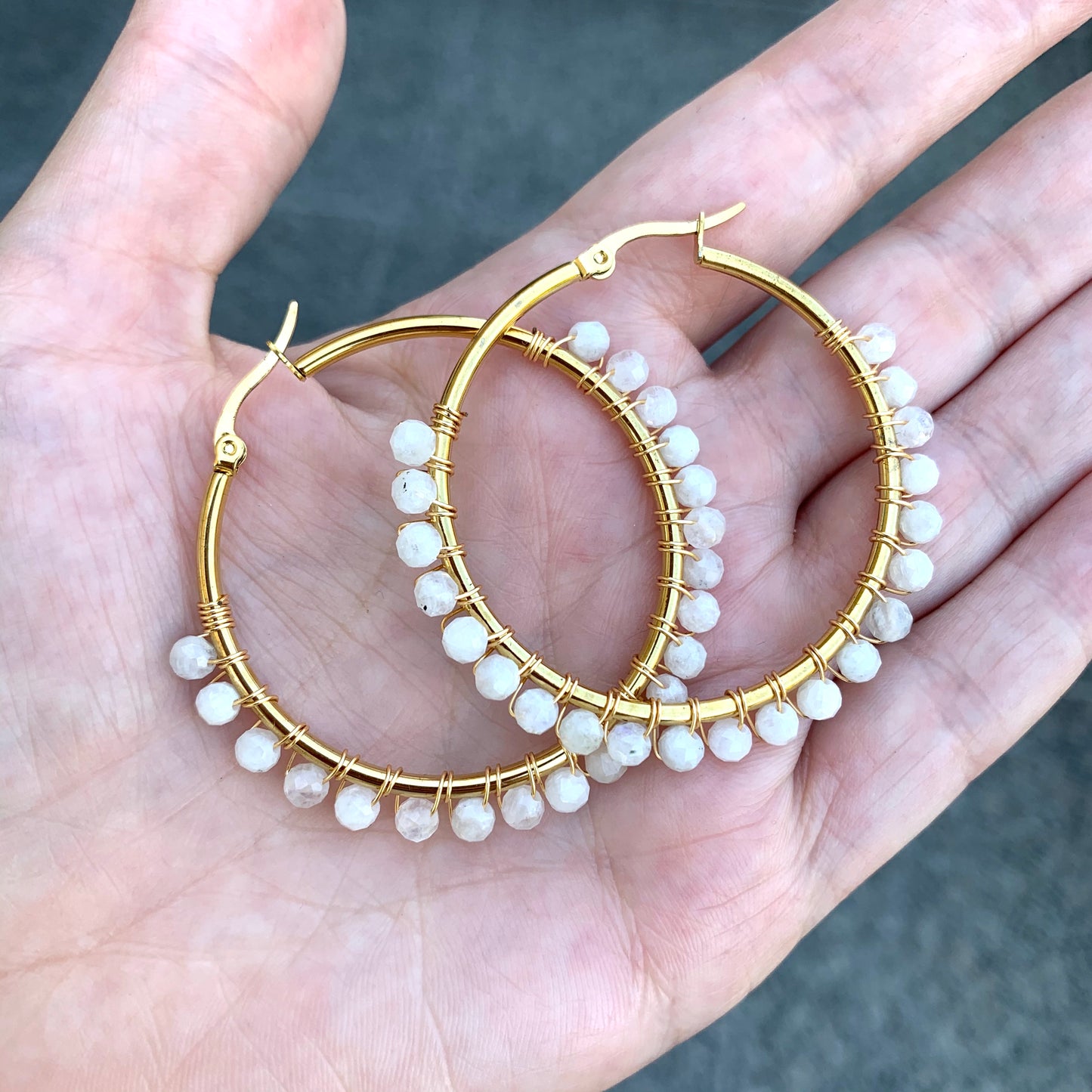 Arracadas grandes con PIEDRA LUNA