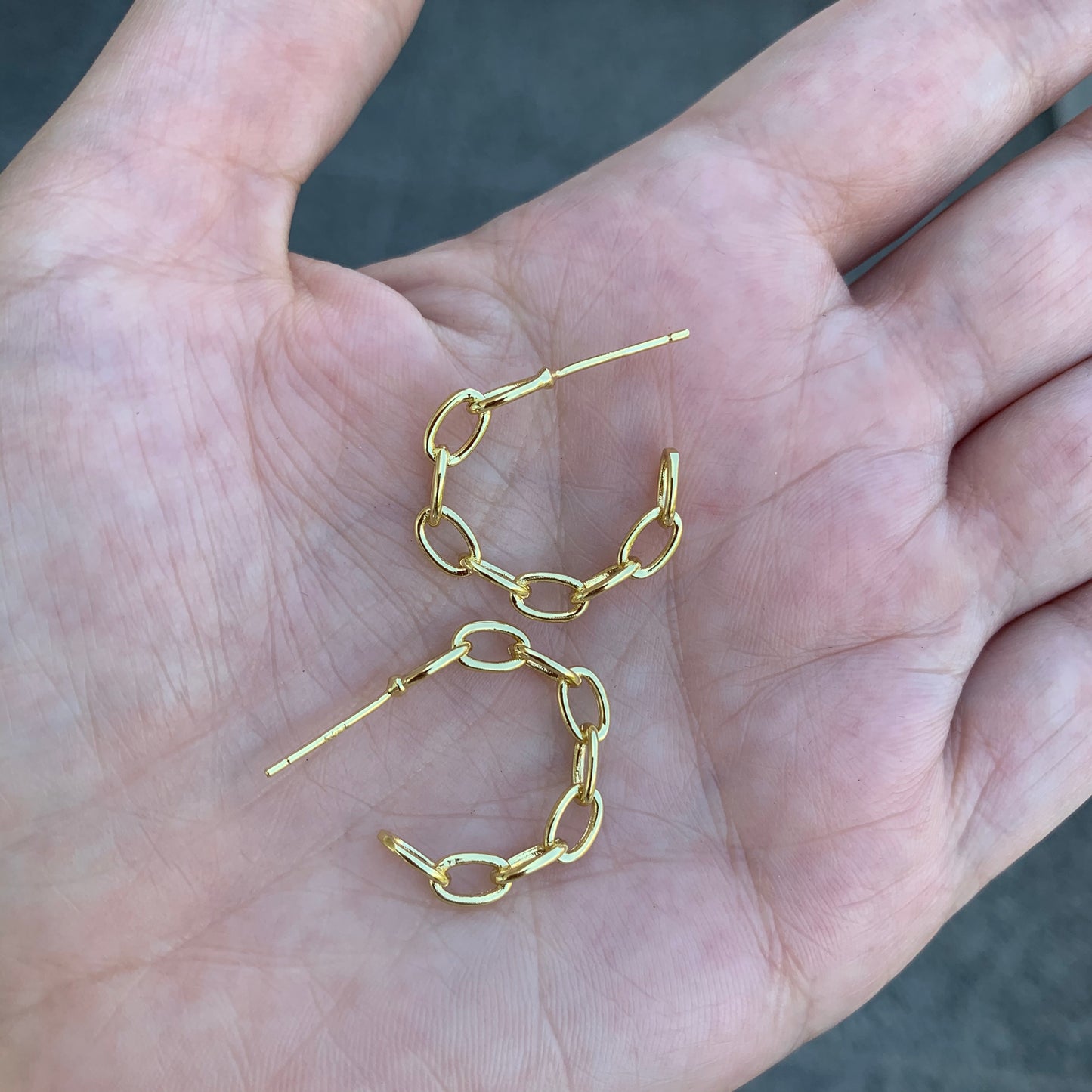 Arracadas chicas de CADENA