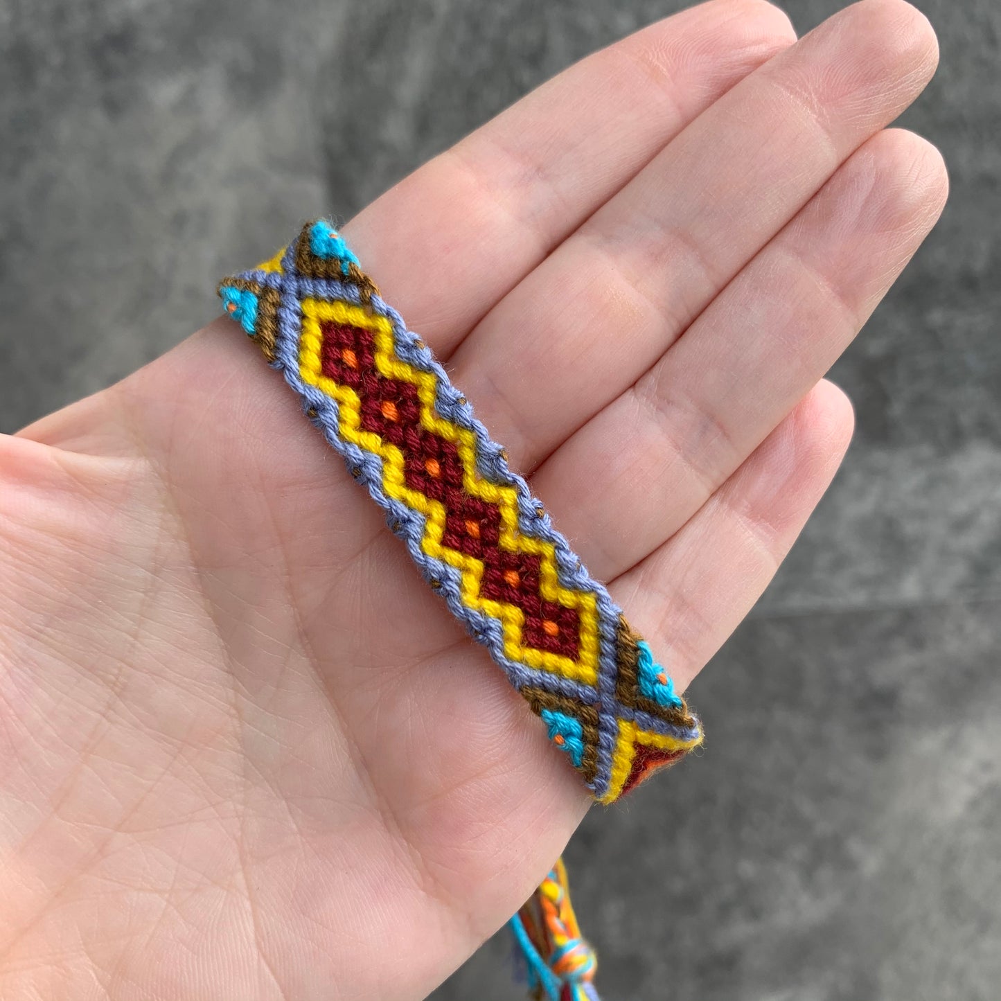 Pulseras TEJIDAS de COLORES
