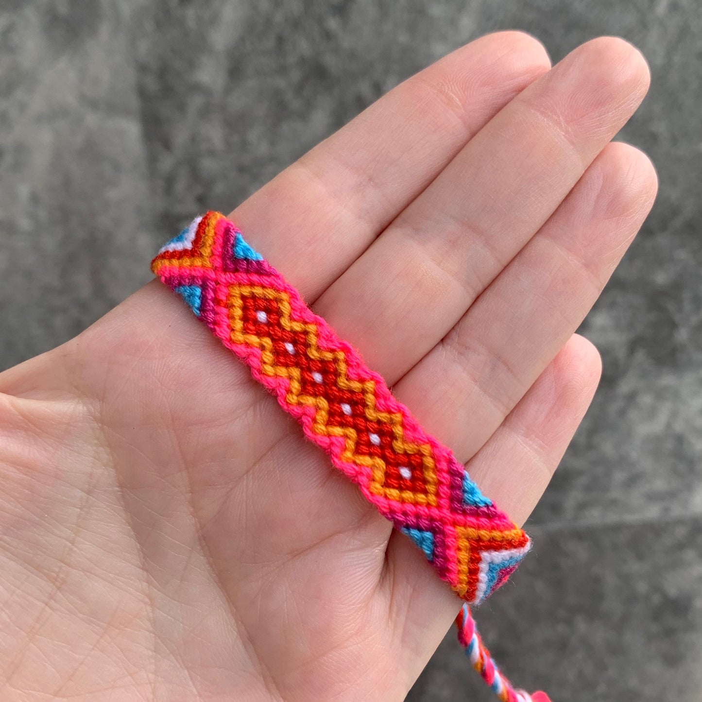 Pulseras TEJIDAS de COLORES