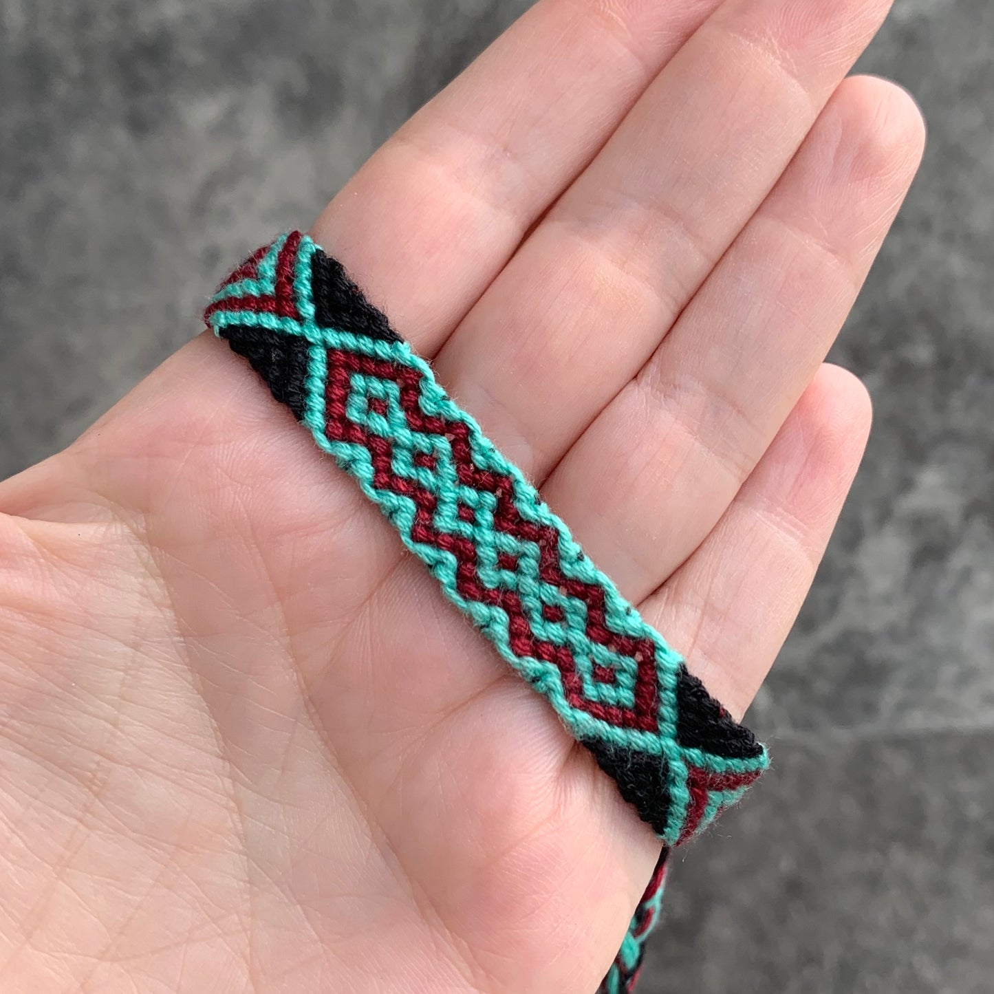 Pulseras TEJIDAS de COLORES