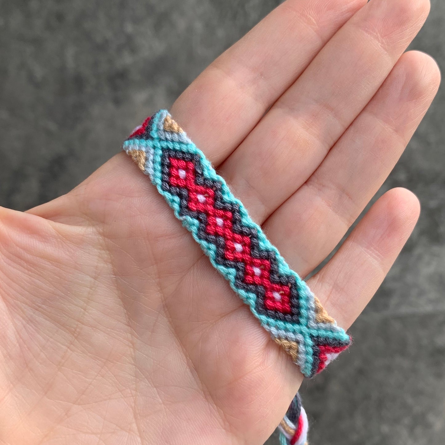 Pulseras TEJIDAS de COLORES