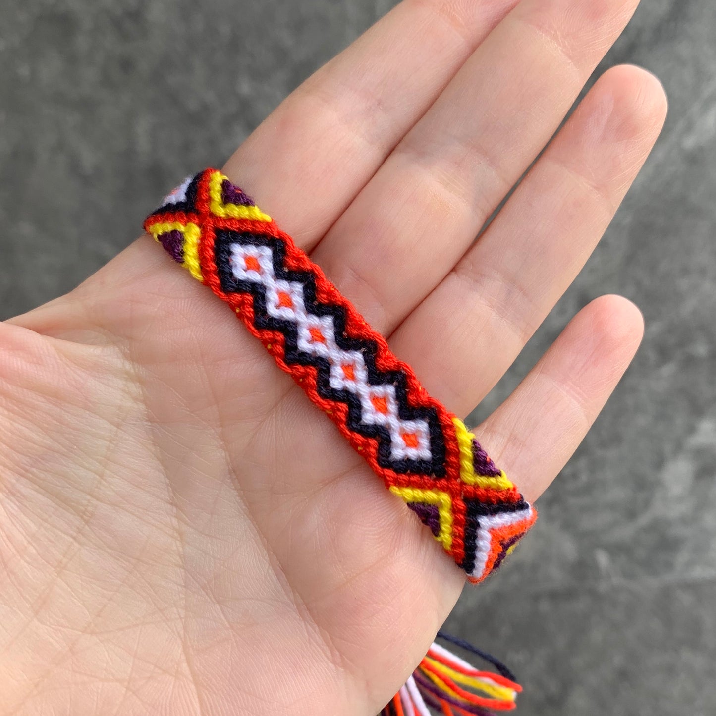 Pulseras TEJIDAS de COLORES