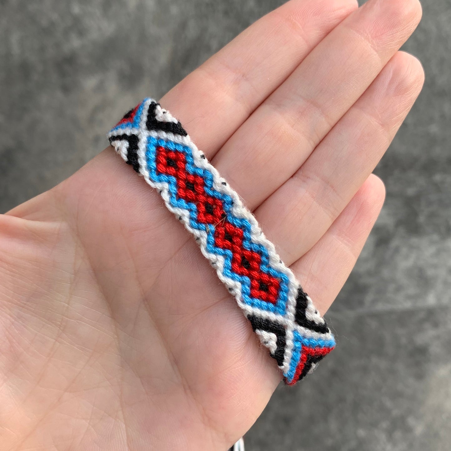 Pulseras TEJIDAS de COLORES
