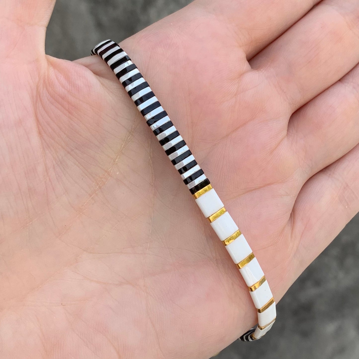Pulseras AJUSTABLES de Diferentes Estilos