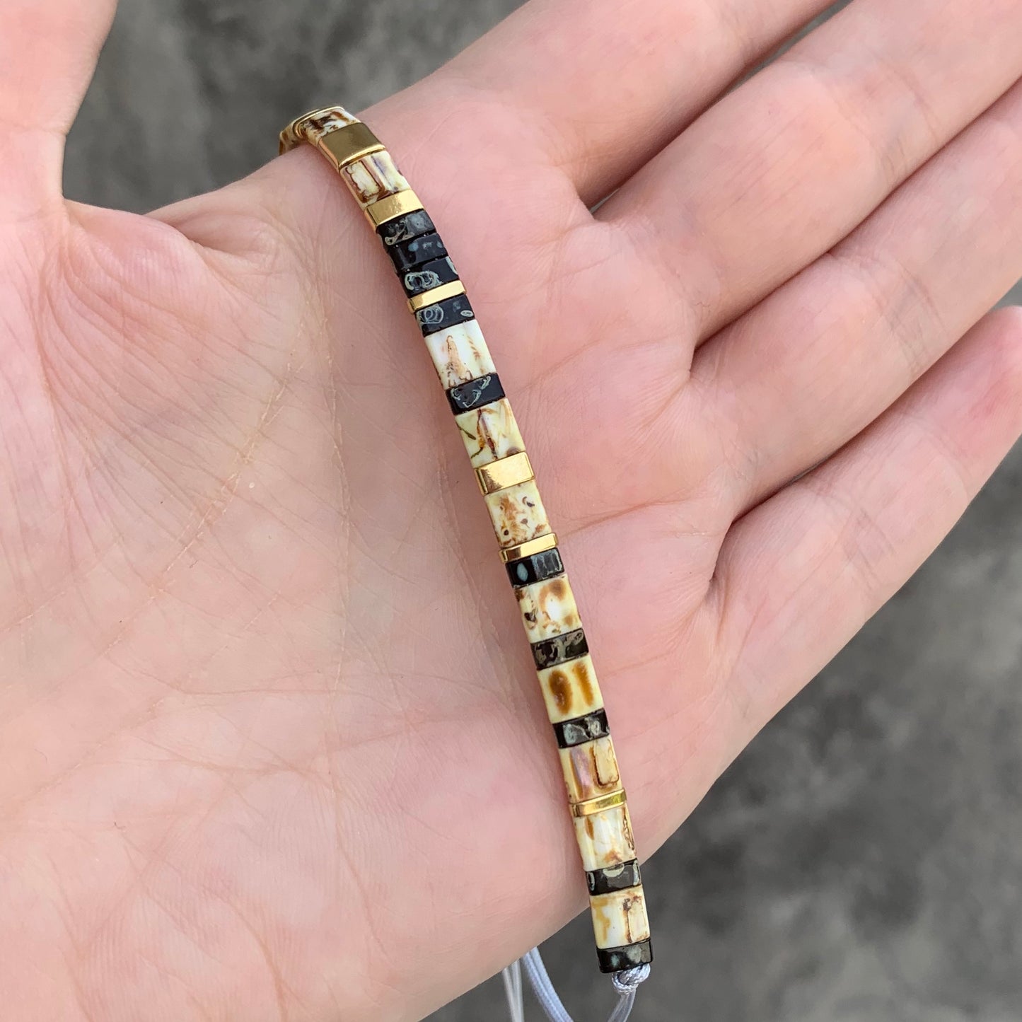 Pulseras AJUSTABLES de Diferentes Estilos