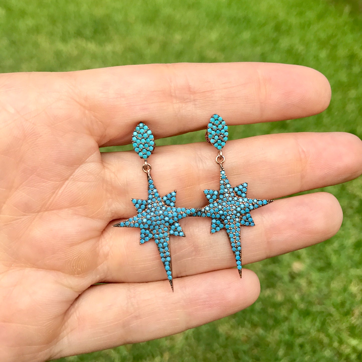 Arete de plata con ESTRELLA GRANDE con piedras TURQUESAS