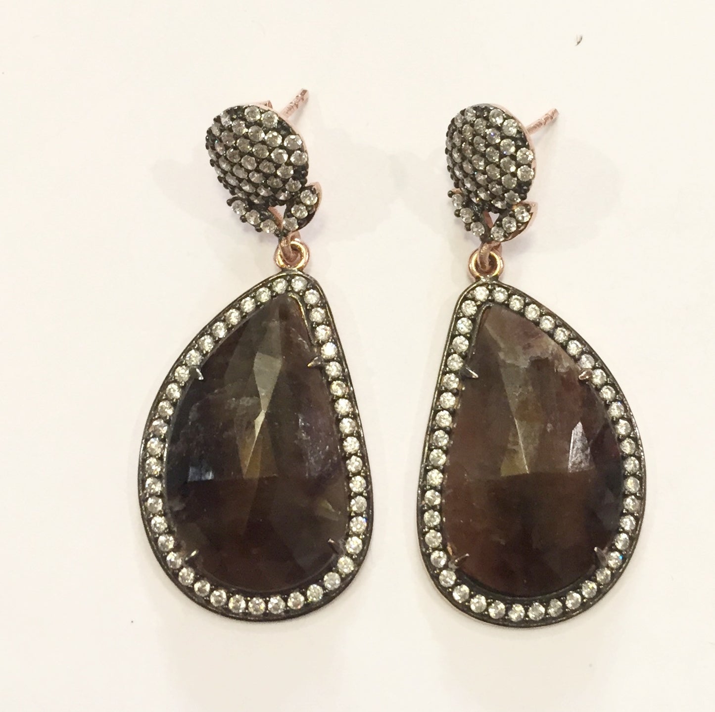 Aretes de topaz y zafiro