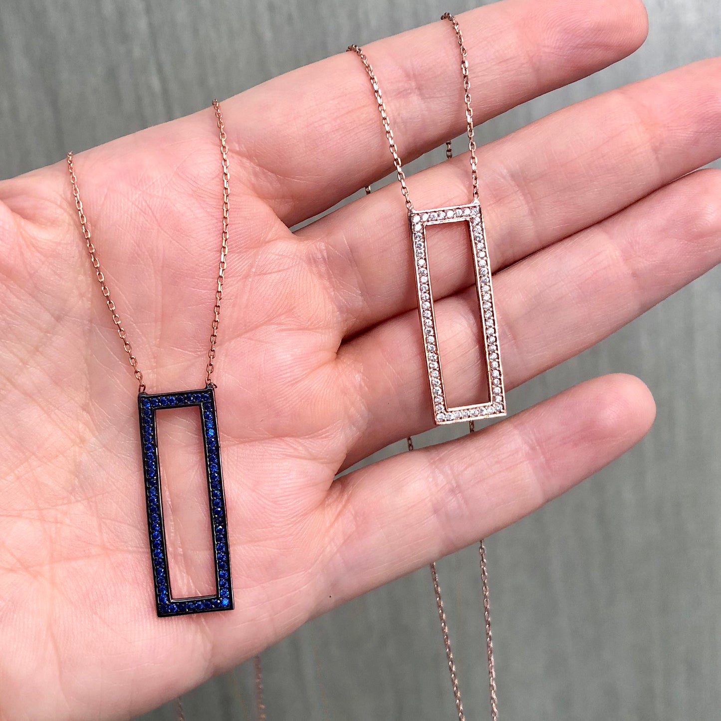 Cadenita de plata con RECTANGULO con ZIRCONIAS/PIEDRITAS