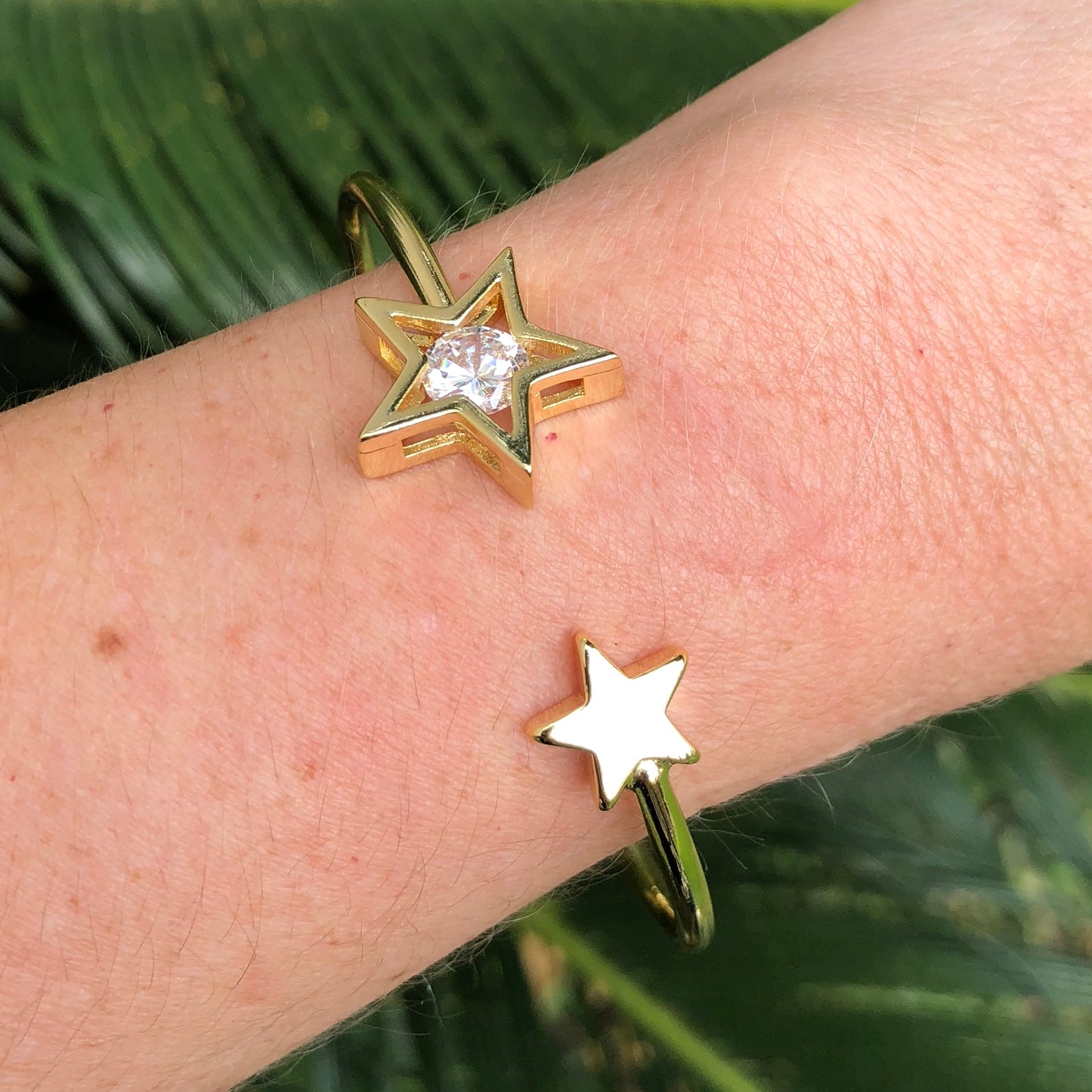 Pulseras DORADAS tipo CUFF