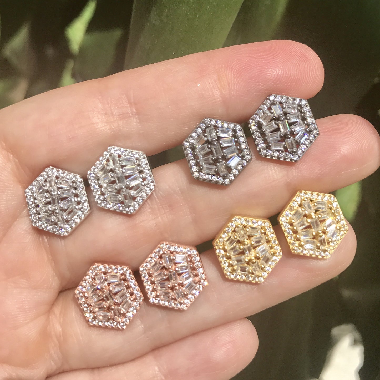 Arete (Broquel) de plata de HEXAGONO con BAGUETTES