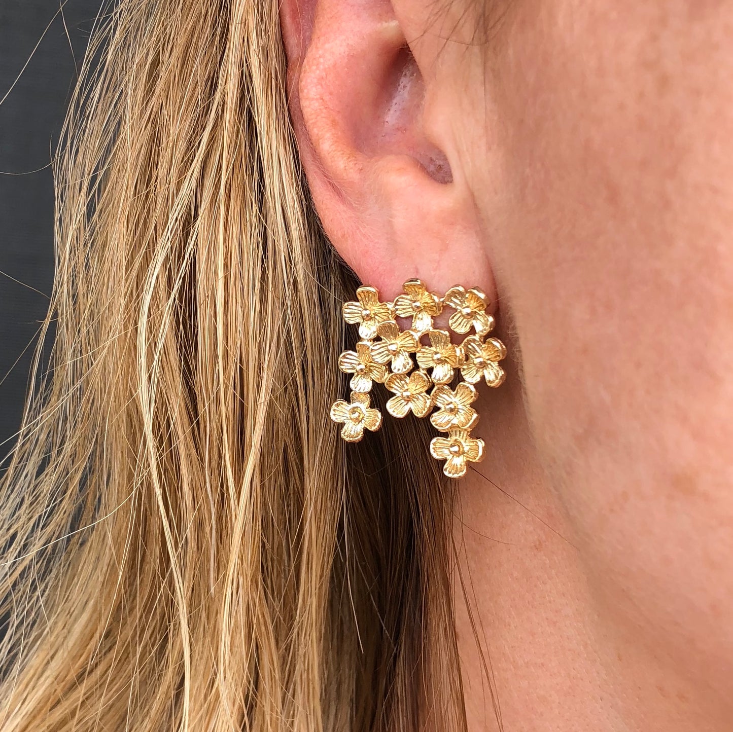 Arete de ORO BRASILEÑO de FLORECITAS