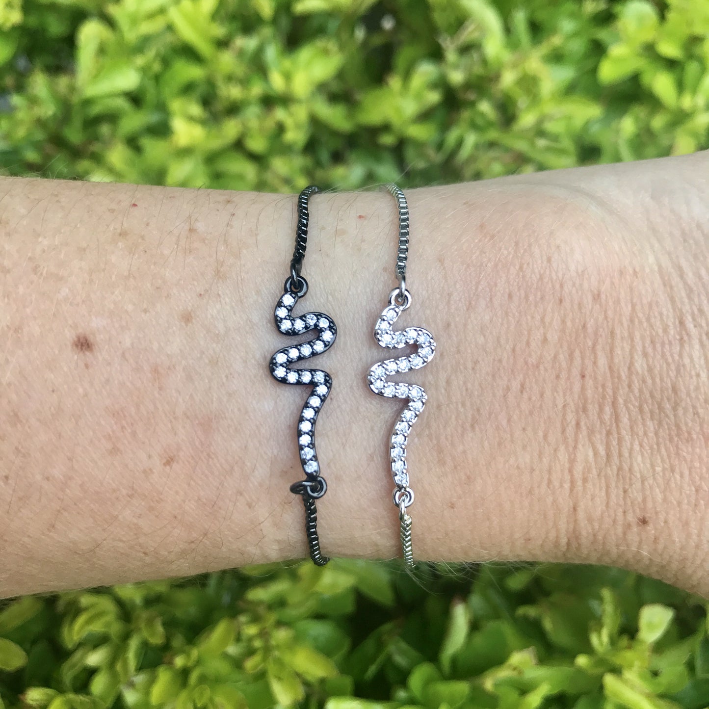 Pulsera Ajustable de VIVORA