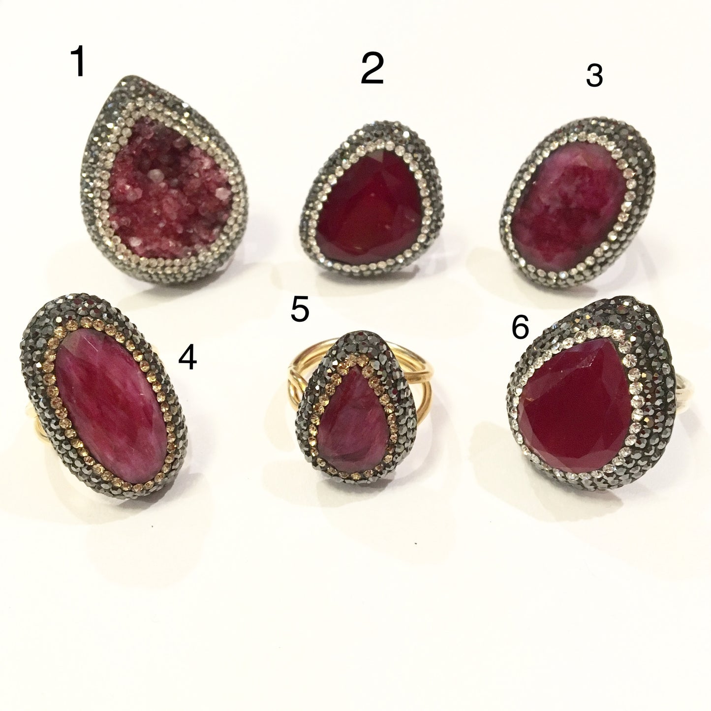 Anillos de plata con piedra natural y cristales color VINO