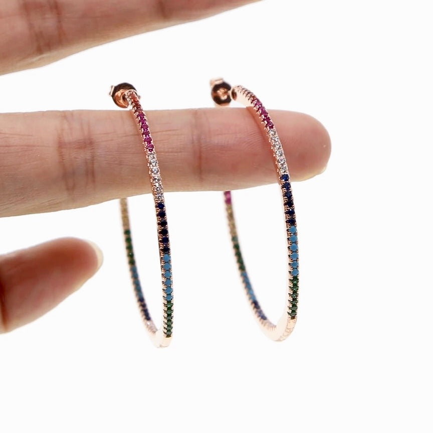 Arracada GRANDE con baño ROSA con cristales de COLORES