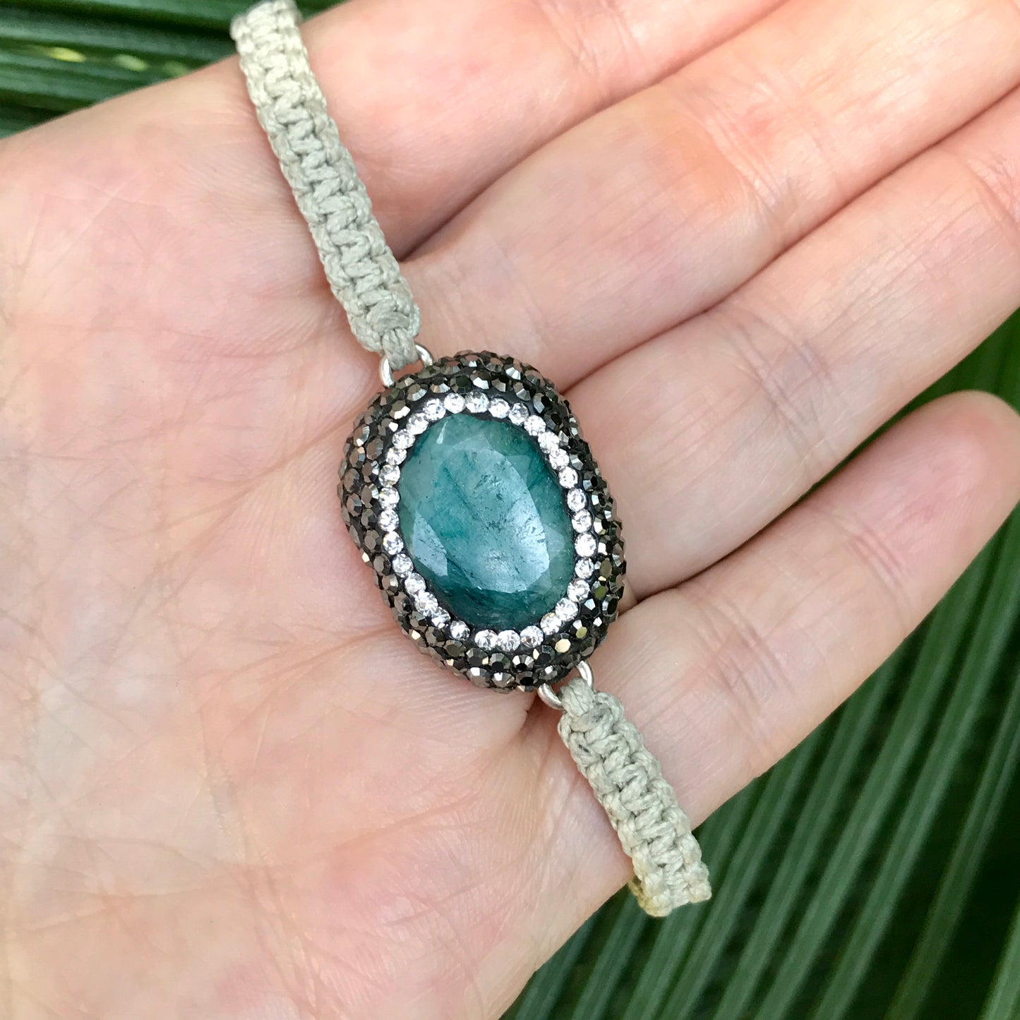 Pulseras de MACRAME con dijes de PLATA y PIEDRA NATURAL