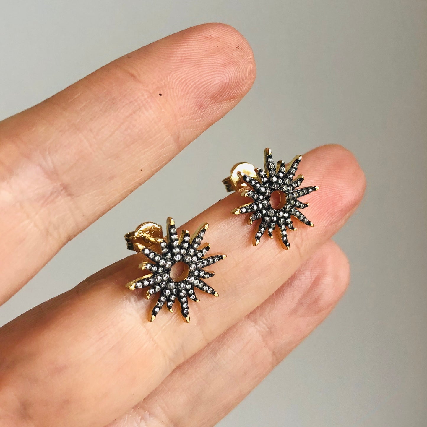 Arete de PLATA de ESTRELLA COMBINADA con ZIRCONIAS