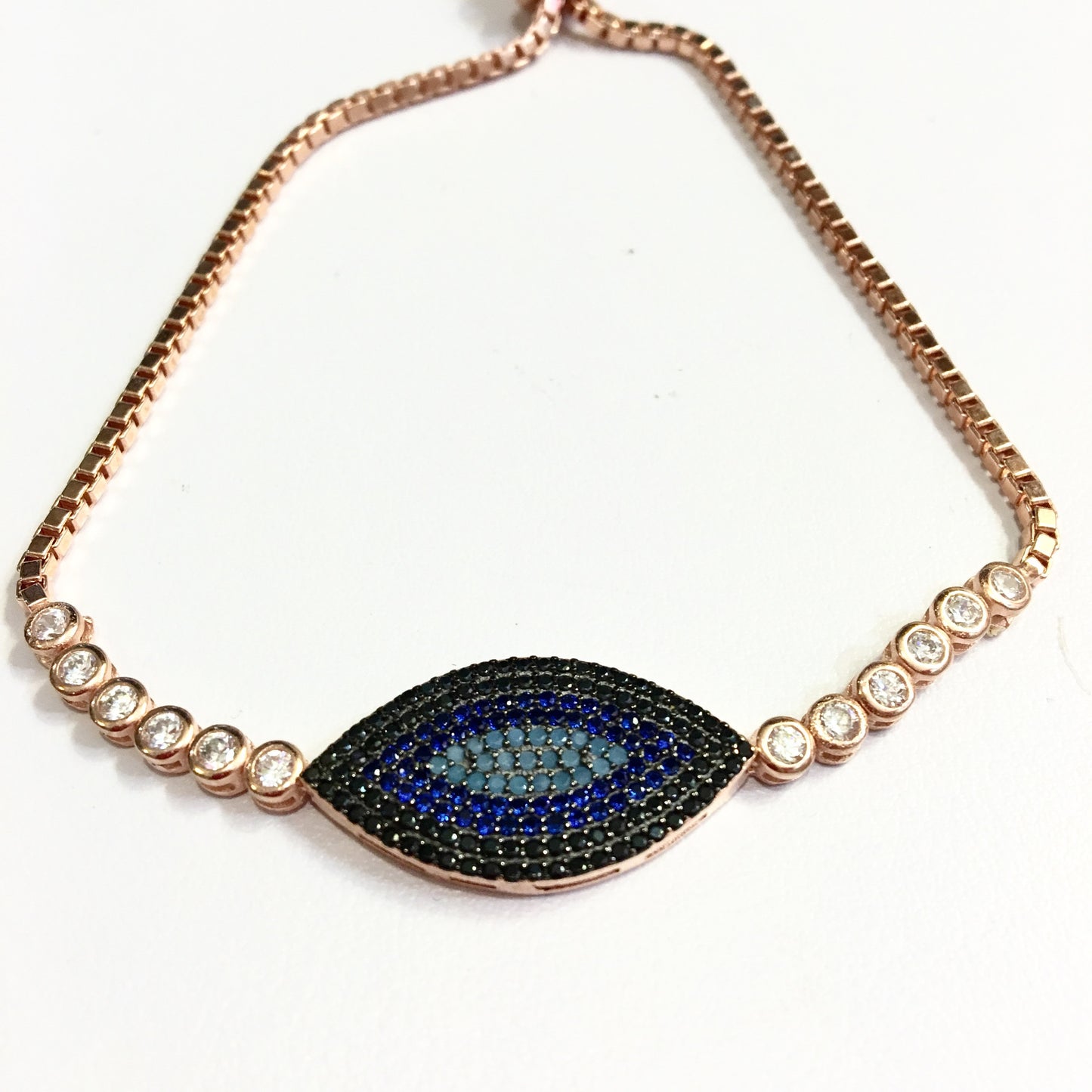 Pulsera ajustable de plata con OVALO de CRISTALES y PIEDRITAS