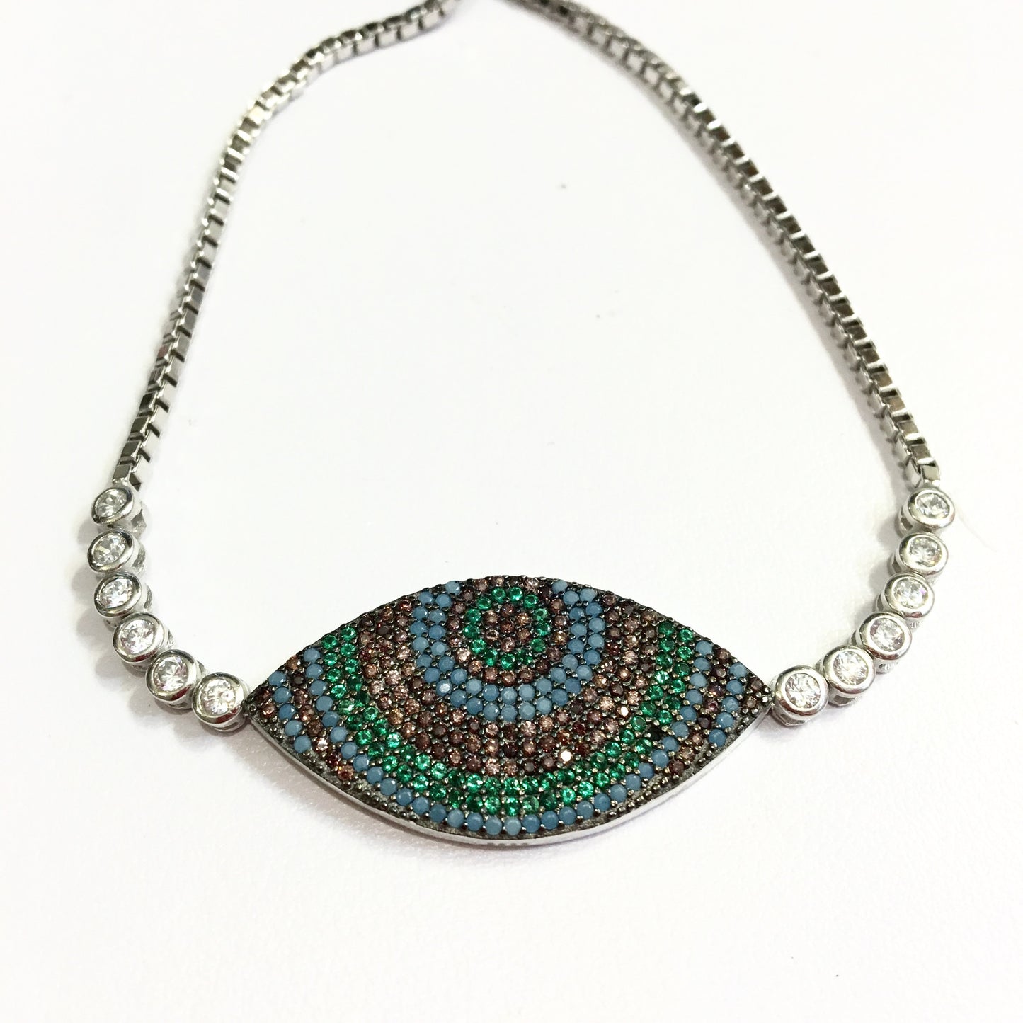 Pulsera ajustable de plata con OVALO de CRISTALES y PIEDRITAS
