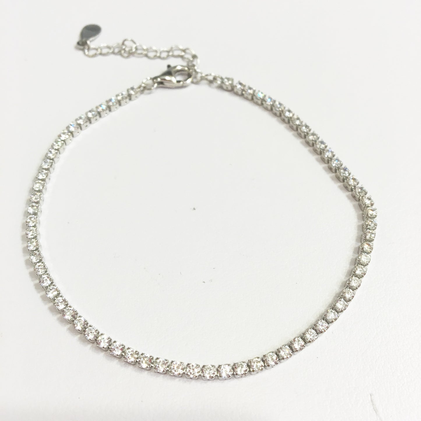 Pulsera con BROCHE de plata con CUADRITOS DE CRISTAL