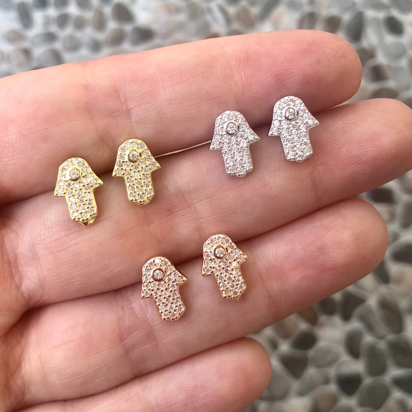 Arete de plata de MANO con ZIRCONIAS