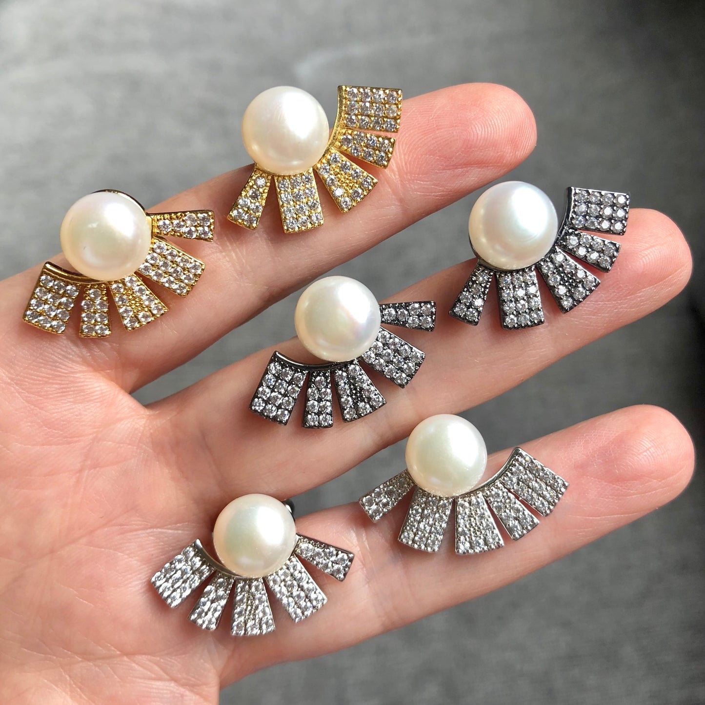 Aretes con PERLA y ZIRCONIAS