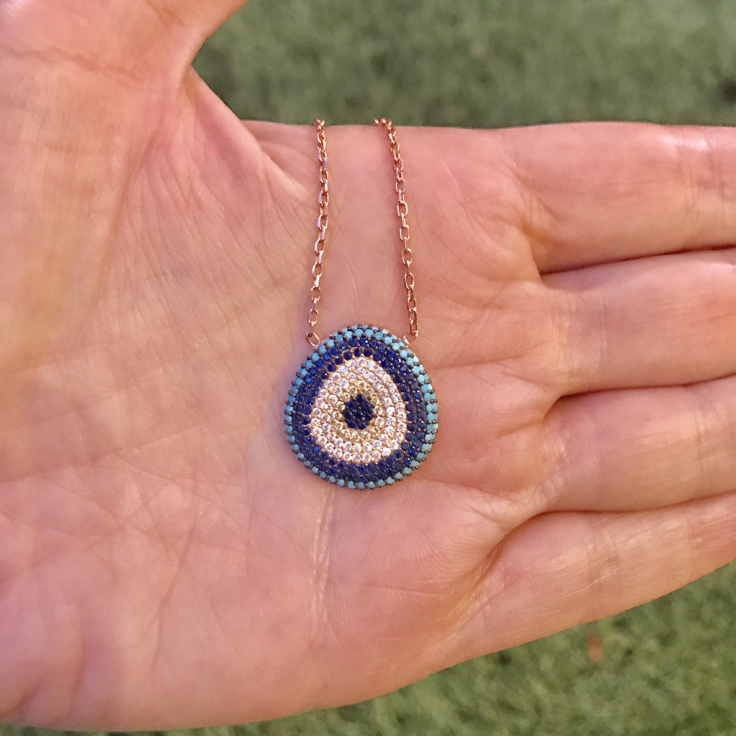 Cadenita de plata con dije de TRIANGULO 3D