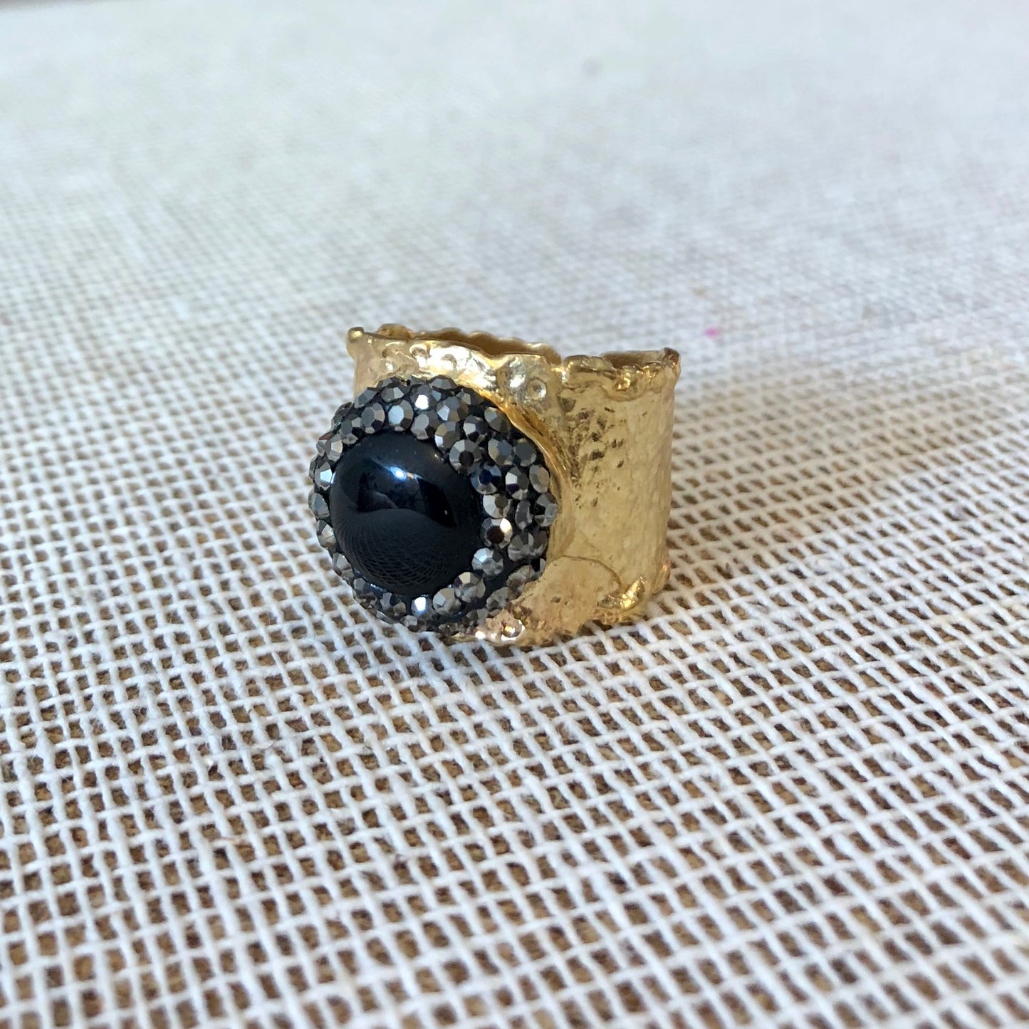 Anillo de LATON dorado con PIEDRA NATURAL