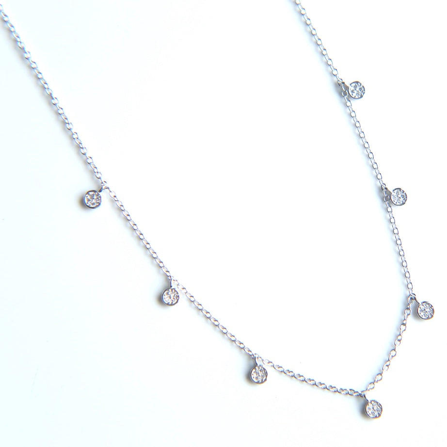 Cadenita CHOKER de plata con ZIRCONIAS colgantes